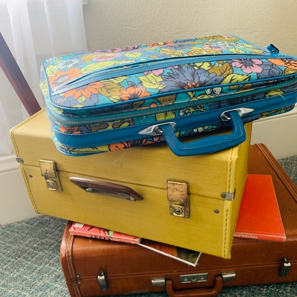 Wes Anderson Vintage 1970s Soft Suitcase - Picture 4 of 10